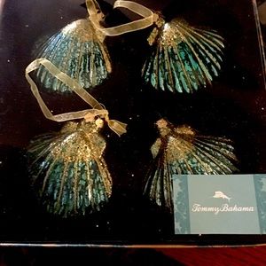 Tommy Bahama Christmas Shell Ornaments. New in box.